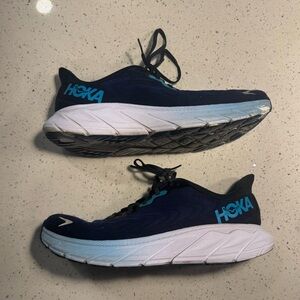 Hoka One One Arahi 6 Sneakers Men's Size 12D Outer Space Blue 1123194 OSBB